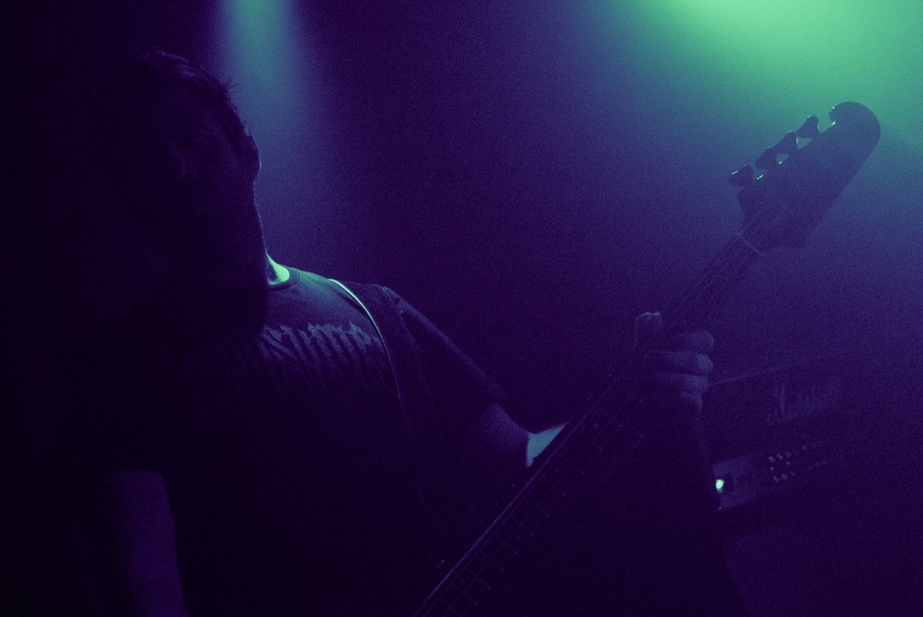 Live 1